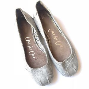 Toms Gray Canvas Ballet Flats 7.5